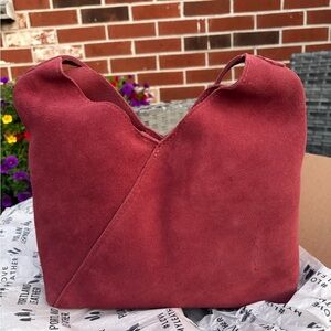 Portland Leather Goods Large Red Panda Naomi